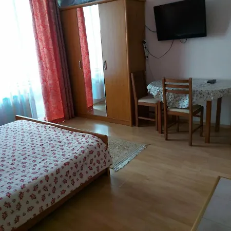 아파트 In Privilege Apartcomplex 엘레니테